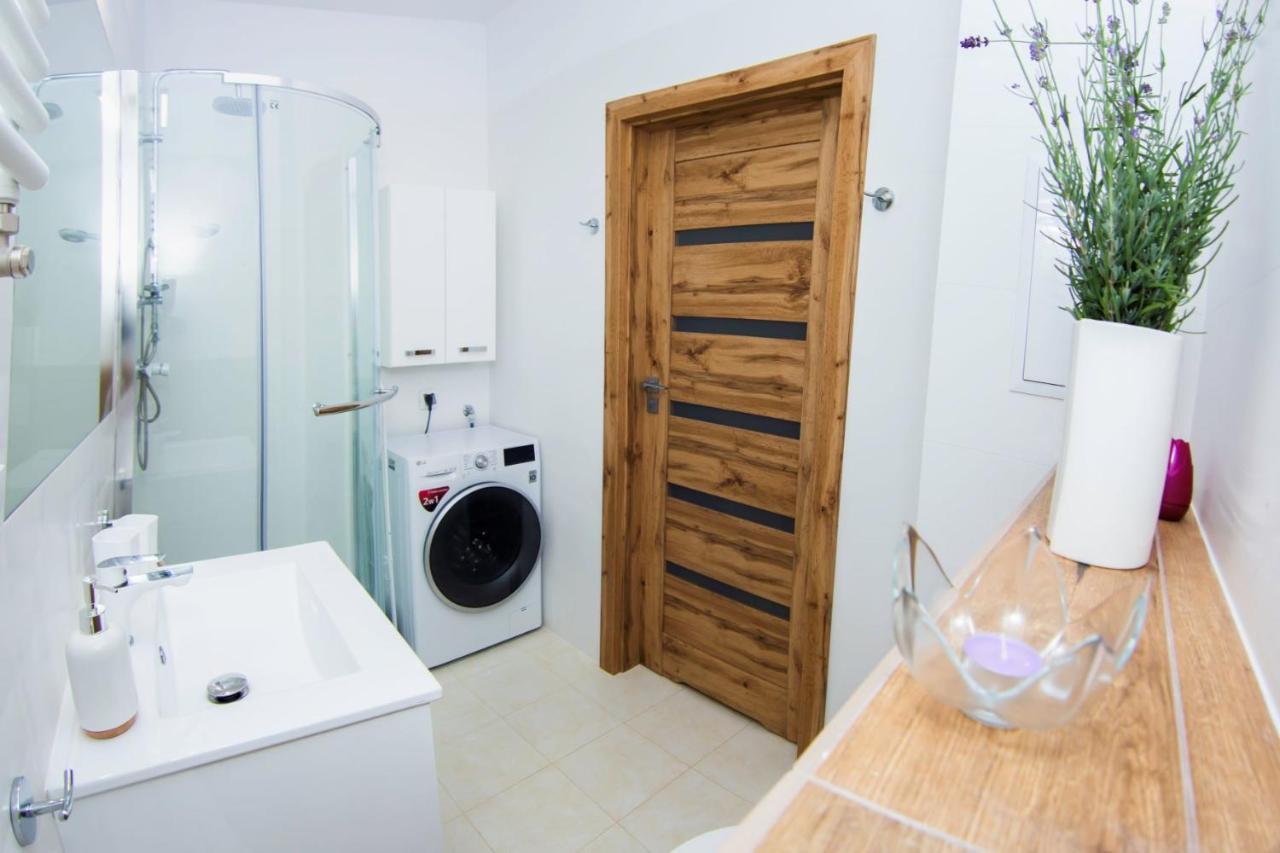 Apartament A1 Moderno Parking Торунь Екстер'єр фото